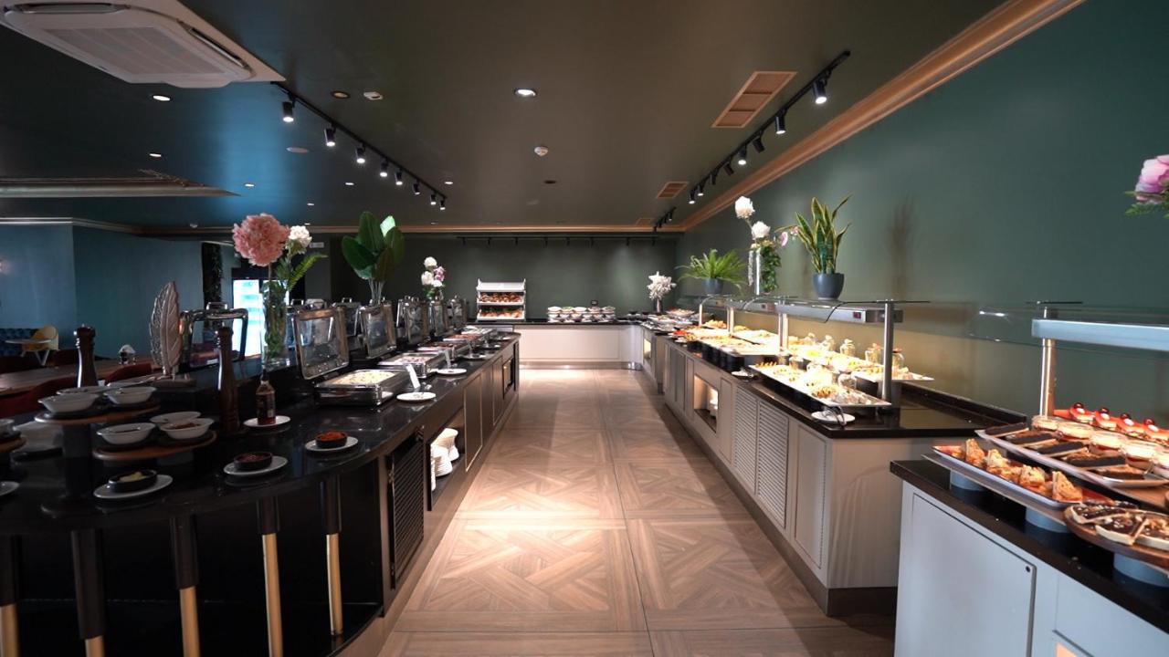Luxury Premium Finese Hotell Golem  Exteriör bild